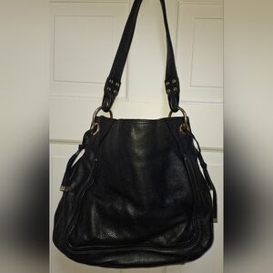 Perlina Black Leather Shoulder Bag